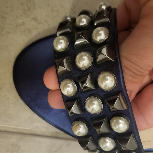 Guess sandals - Picture 2 of 4